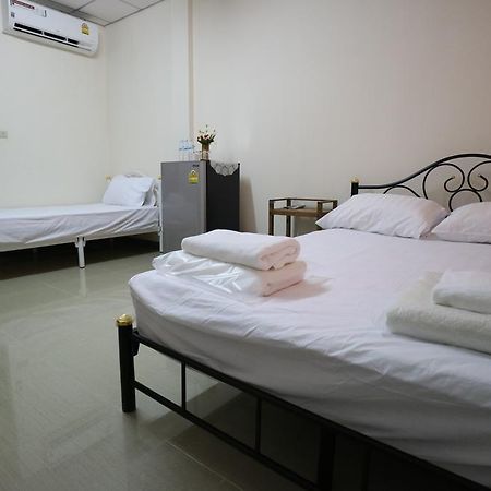 ساتاهيب Pob Choke Residences المظهر الخارجي الصورة