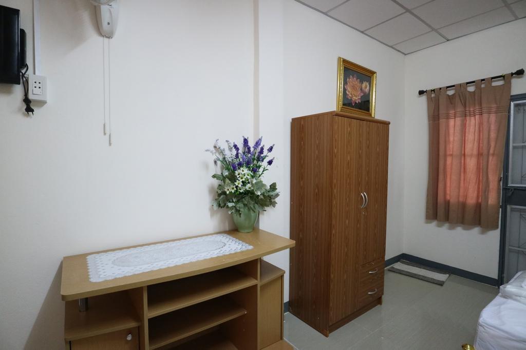 ساتاهيب Pob Choke Residences المظهر الخارجي الصورة